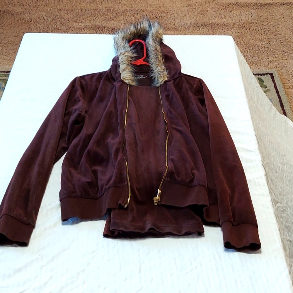 Ladies Large Charter Club Jogger Set ( Jacket with faux fur and Pants)